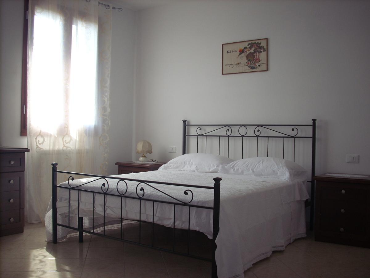B&B Da Toni Taglio di Po 外观 照片