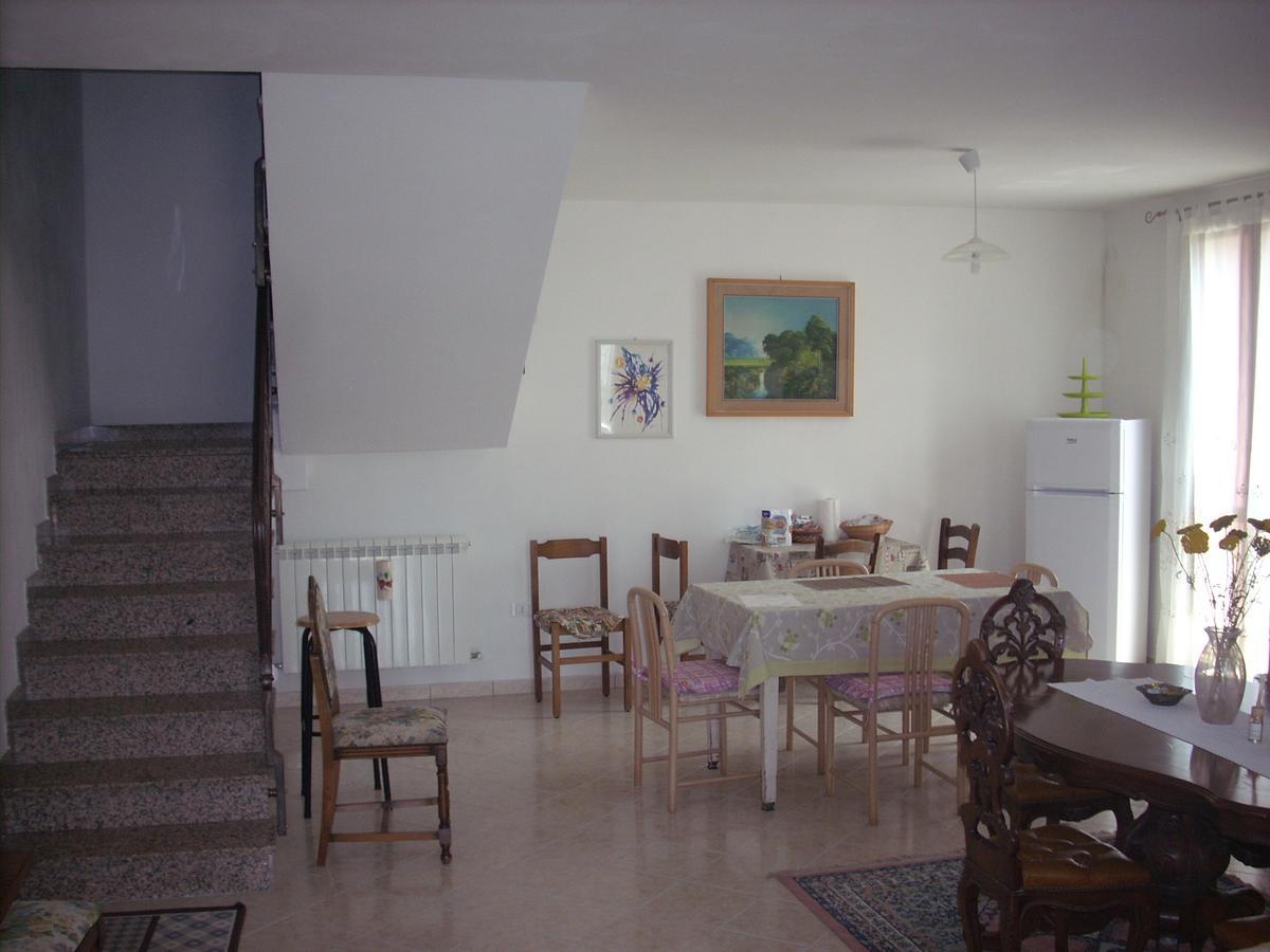 B&B Da Toni Taglio di Po 外观 照片